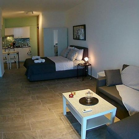 Waterfront Studio Kavala Esterno foto